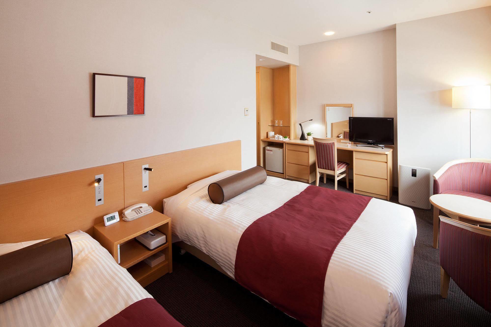 Ueda Tokyu Rei Hotel Экстерьер фото